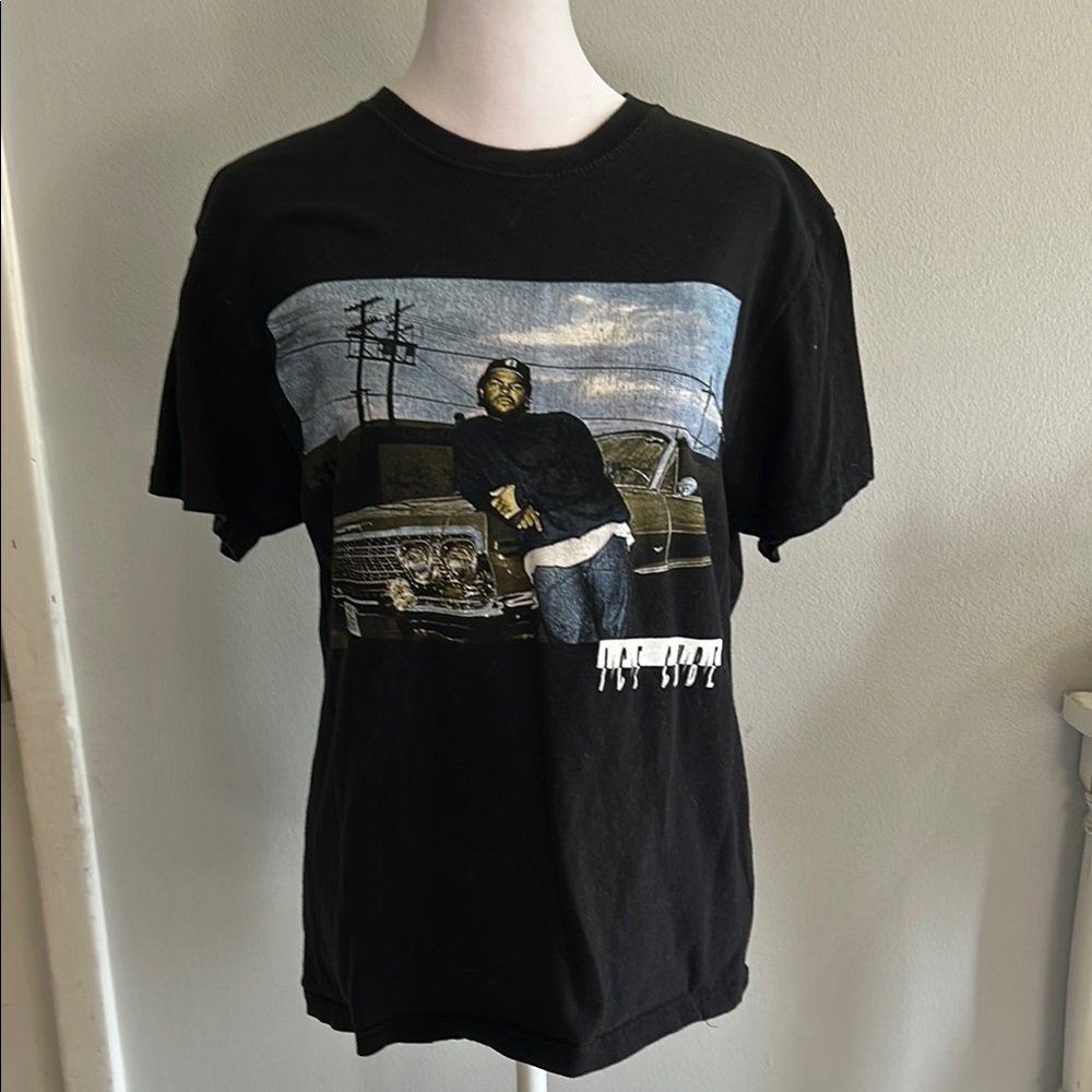 “Ice Cube” Black Graphic T-Shirt - Size Small